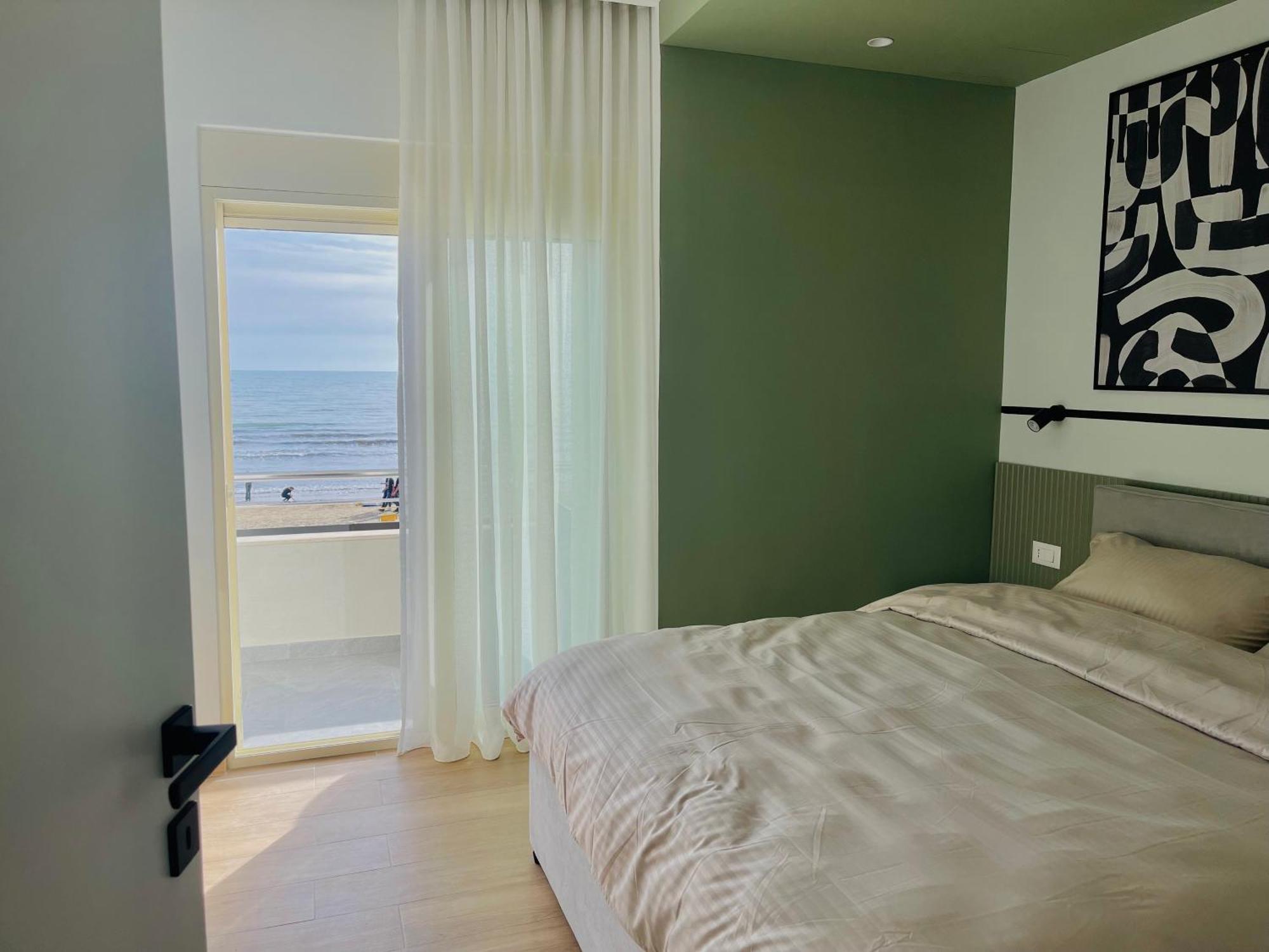 Luxurious Cozy Seaview Apartment Durrës Esterno foto