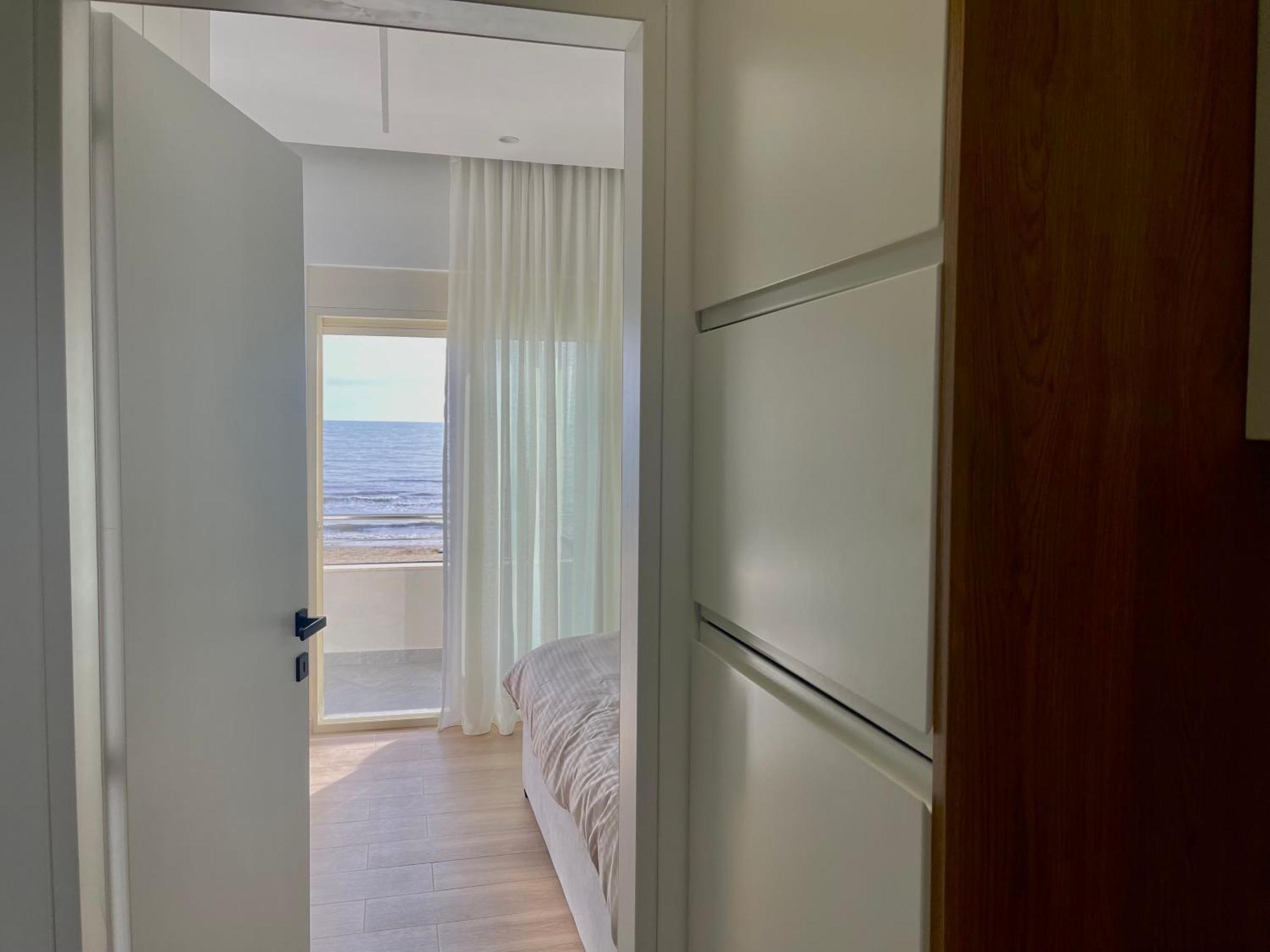 Luxurious Cozy Seaview Apartment Durrës Esterno foto